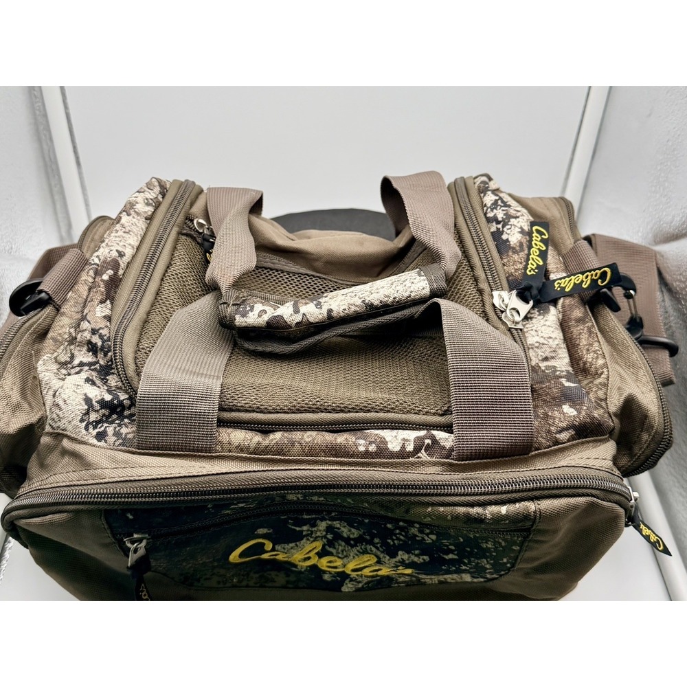 Cabela's Camo Soft-Sided Fishing Hunting Tackle Bag Shoulder Strap Multi Pocket